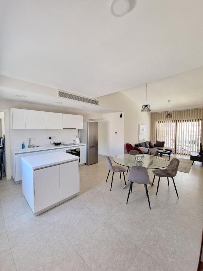 Silver House Boutique Apartment Paphos Luaran gambar